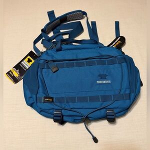 MountainSmith NWT Blue Men's Tour Lumbar Outdoor Activity Travel Bag